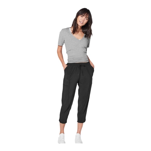 Lululemon Black Lightweight Pants with Pockets - Picture 1 of 6